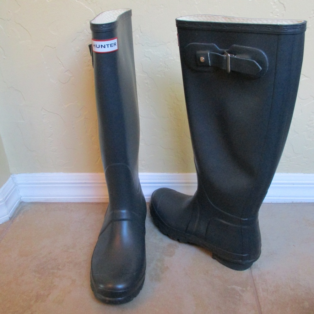 HUNTER Boots Tall Rubber Green Unisex Women Size 9